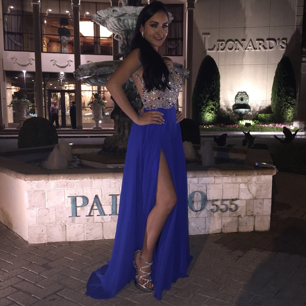 Beautiful Royal Blue Gown